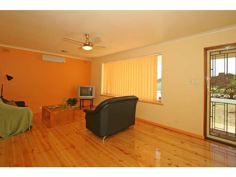 13 Beacon Crescent, Seaford SA 5169