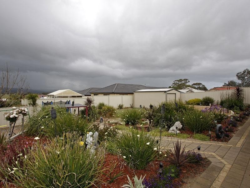 18 Vales Court, Mclaren Vale SA 5171