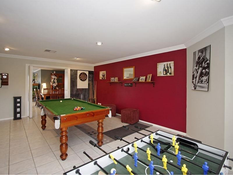 18 Vales Court, Mclaren Vale SA 5171