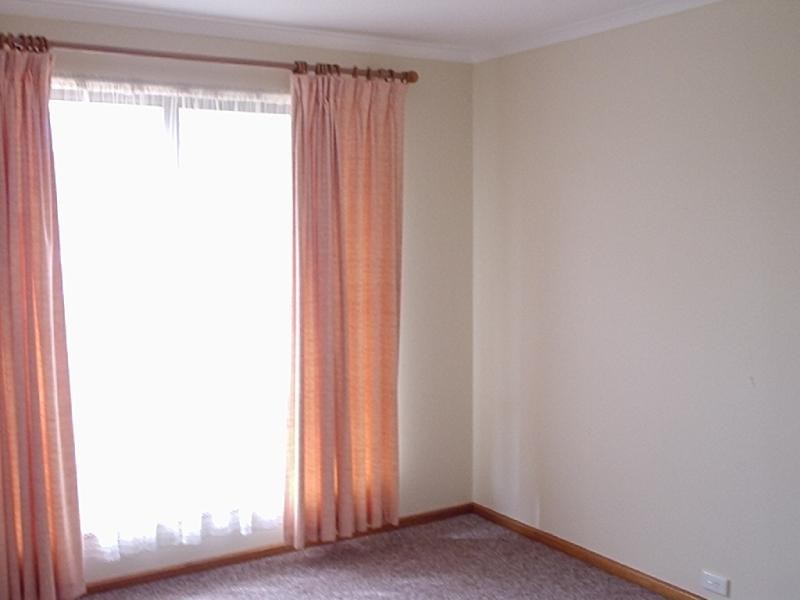 9 Trim Crescent, Old Noarlunga SA 5168