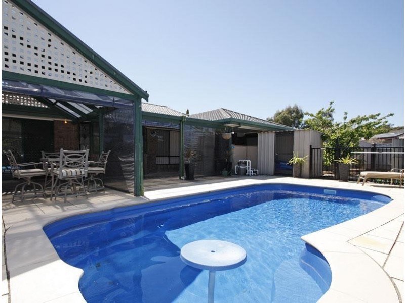 1 Steve Lane, Woodcroft SA 5162