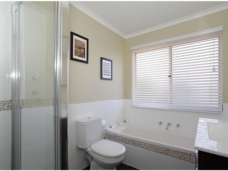 21 Shoalwater Close, Seaford Rise SA 5169