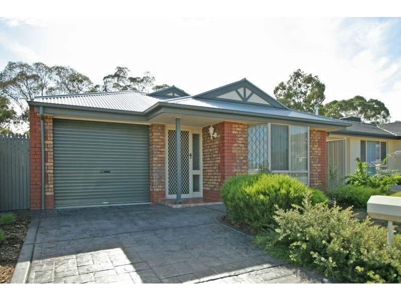 23 Jimmy Watson Drive, Woodcroft SA 5162