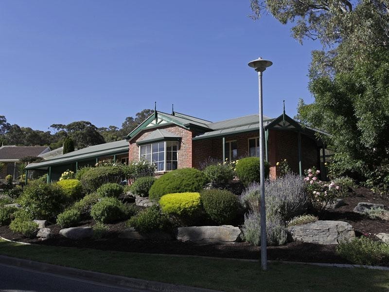 18 The Parkway, Aberfoyle Park SA 5159