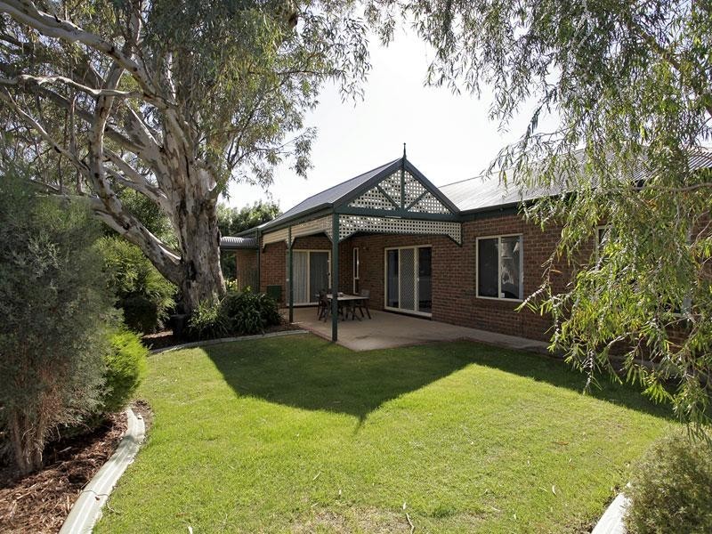 18 The Parkway, Aberfoyle Park SA 5159