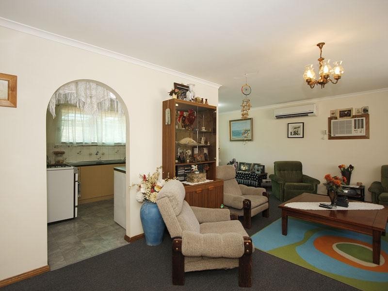 82 Glenhelen Road, Morphett Vale SA 5162
