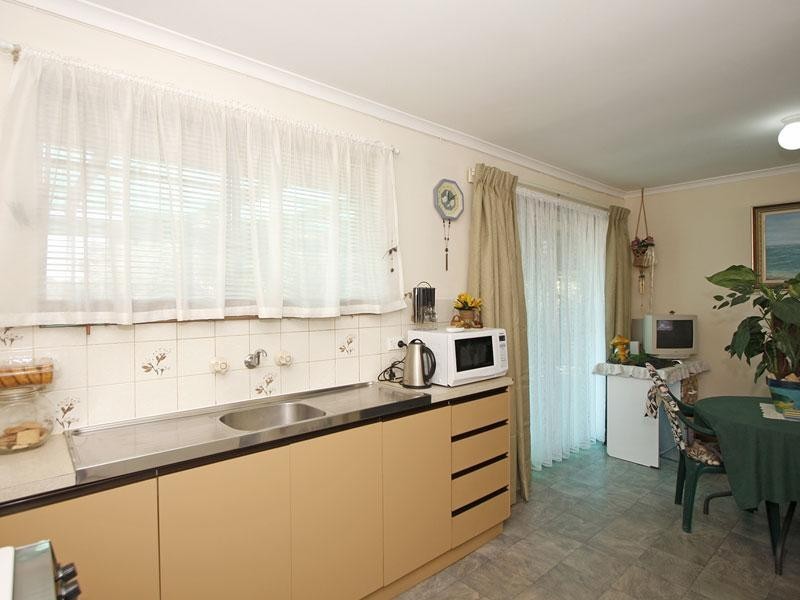 82 Glenhelen Road, Morphett Vale SA 5162