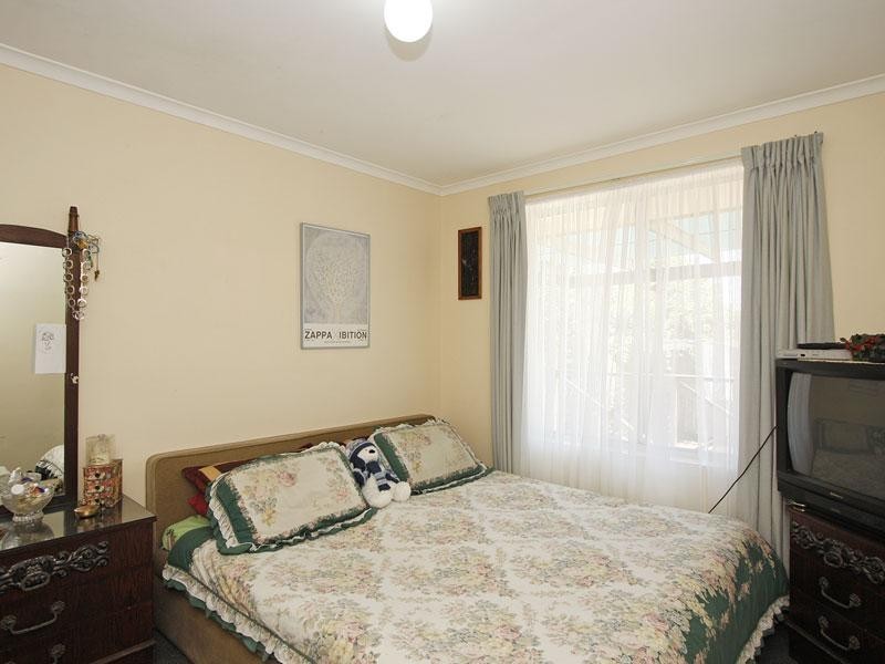 82 Glenhelen Road, Morphett Vale SA 5162