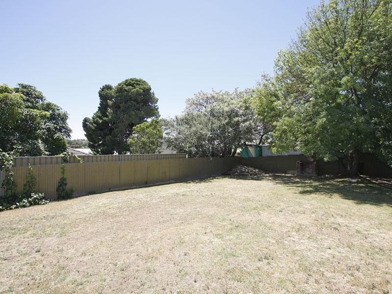 82 Glenhelen Road, Morphett Vale SA 5162