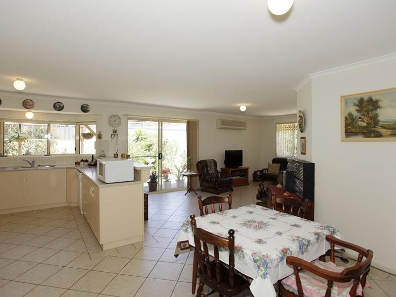 5 Aubrey Drive, Willunga SA 5172