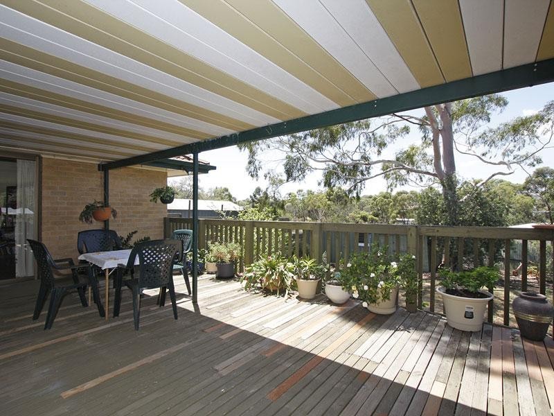 8 Madeira Drive, Morphett Vale SA 5162