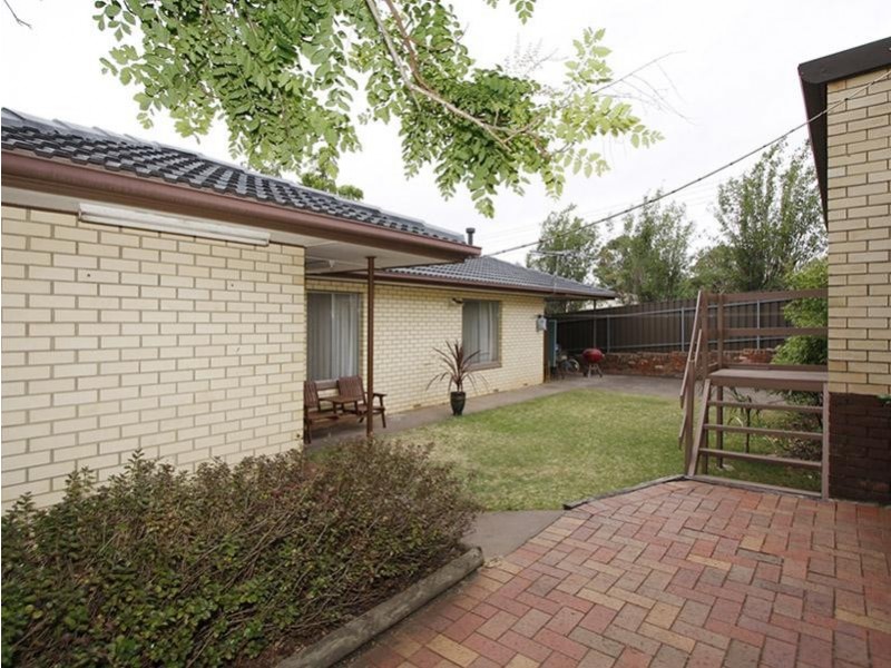 8 Acre Avenue, Morphett Vale SA 5162