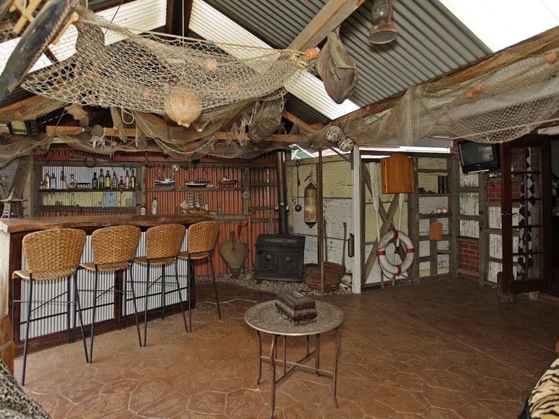 38 Burns Court, Morphett Vale SA 5162