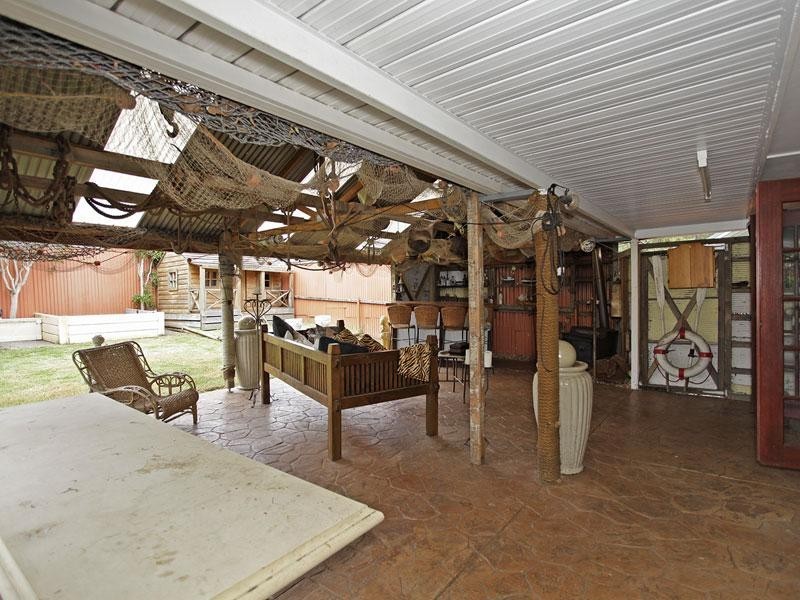 38 Burns Court, Morphett Vale SA 5162