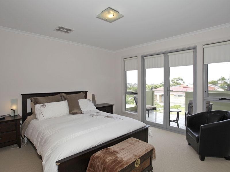 2 Passmore Avenue, Port Noarlunga SA 5167