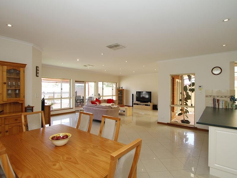 37 Hardys Road, Underdale SA 5032