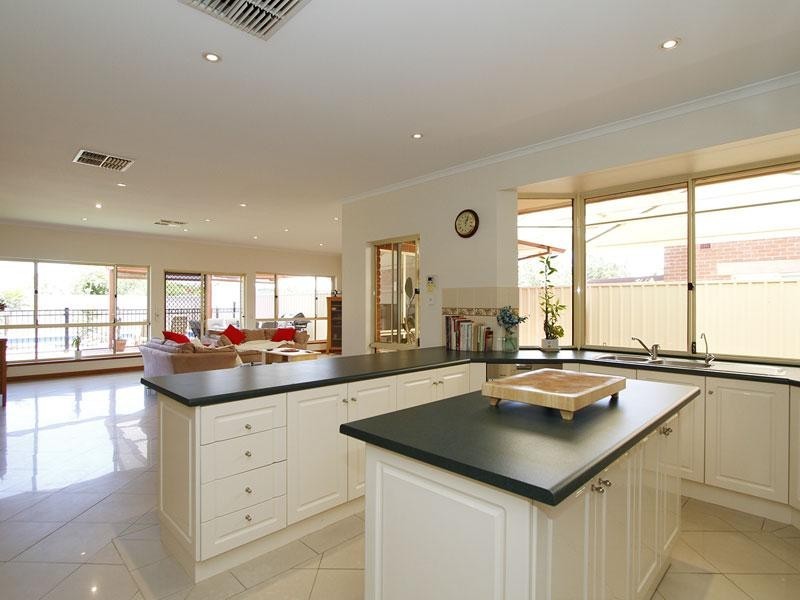 37 Hardys Road, Underdale SA 5032