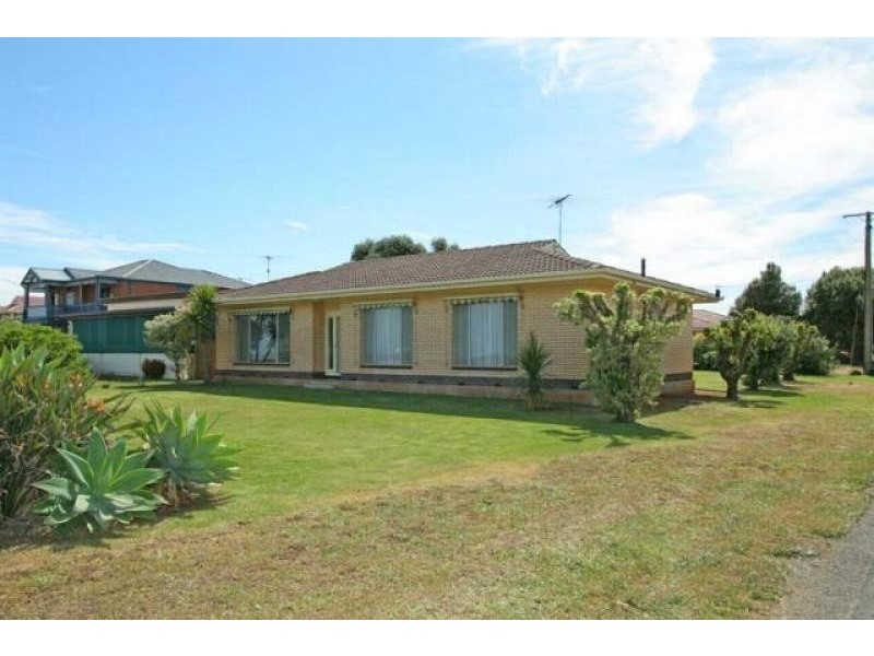 124 Esplanade, Aldinga Beach SA 5173