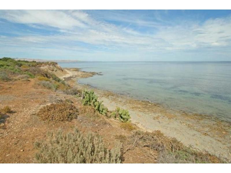 124 Esplanade, Aldinga Beach SA 5173