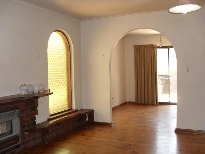 87 Trim Crescent, Old Noarlunga SA 5168