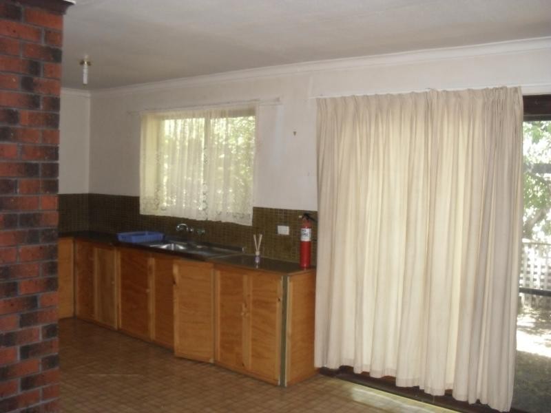 87 Trim Crescent, Old Noarlunga SA 5168