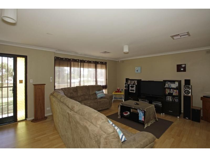 46 Williams Avenue, Hackham West SA 5163