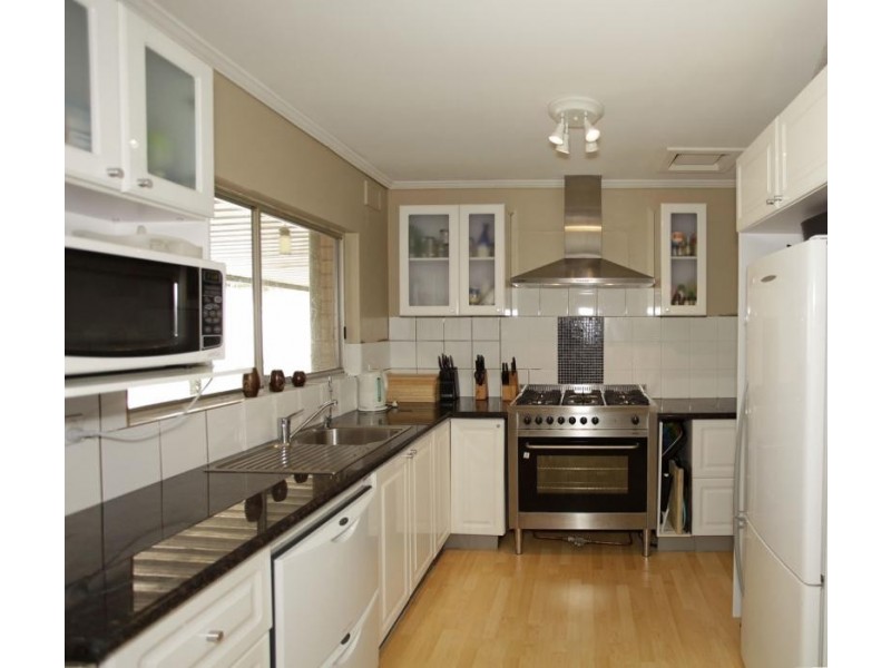 46 Williams Avenue, Hackham West SA 5163