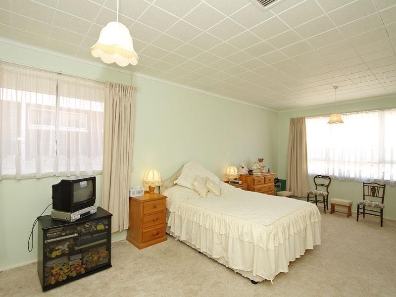 23 Irvine Street, Port Noarlunga SA 5167
