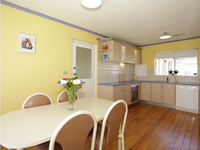 14 Powers Avenue, Morphett Vale SA 5162