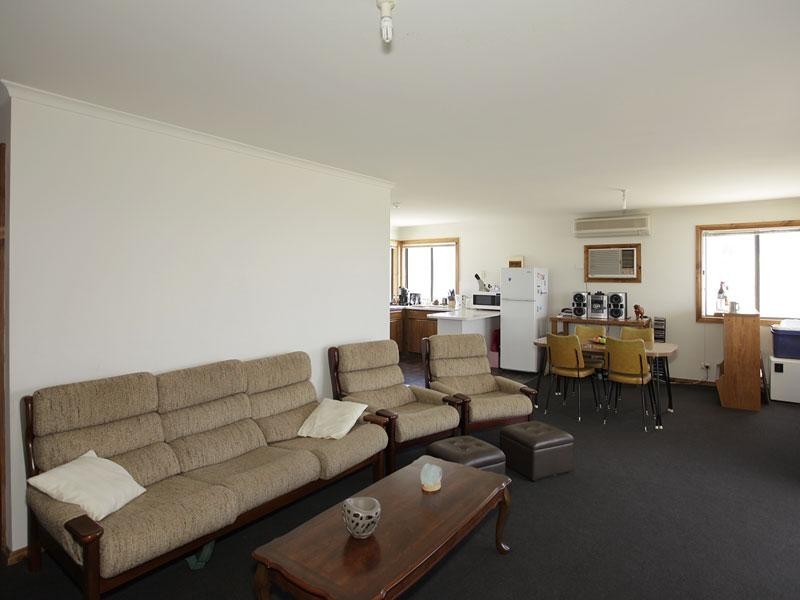 88 Esplanade, Sellicks Beach SA 5174