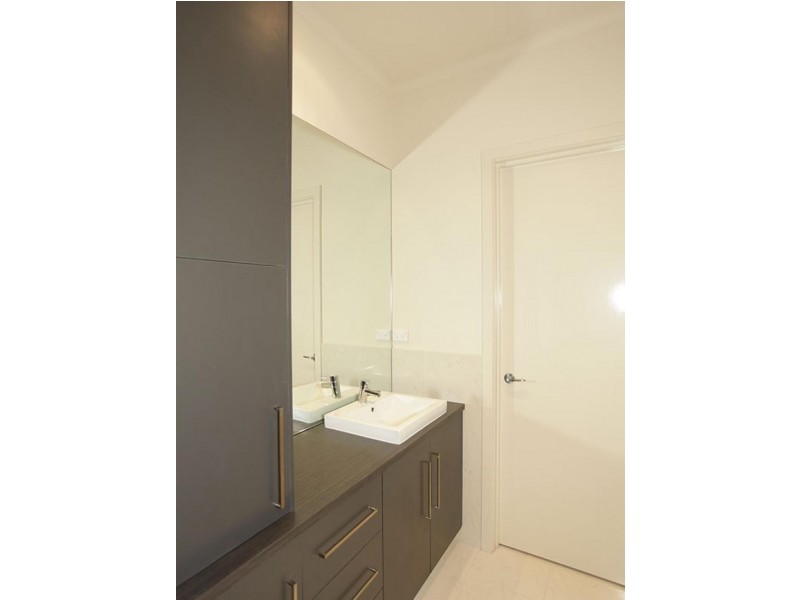 36 Seaview Road, West Beach SA 5024