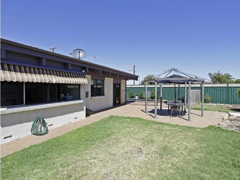 35 Helmsman Terrace, Seaford SA 5169