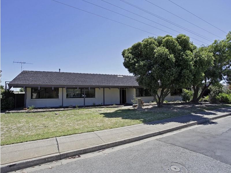 35 Helmsman Terrace, Seaford SA 5169