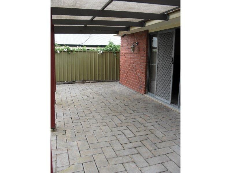 13 Hurtle Court, Woodcroft SA 5162