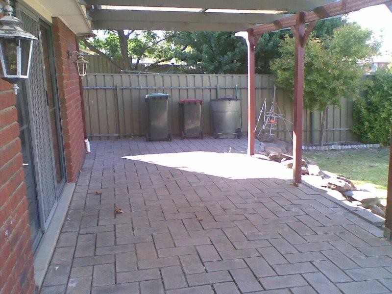 13 Hurtle Court, Woodcroft SA 5162