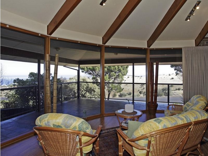92 Perry Barr Road, Hallett Cove SA 5158