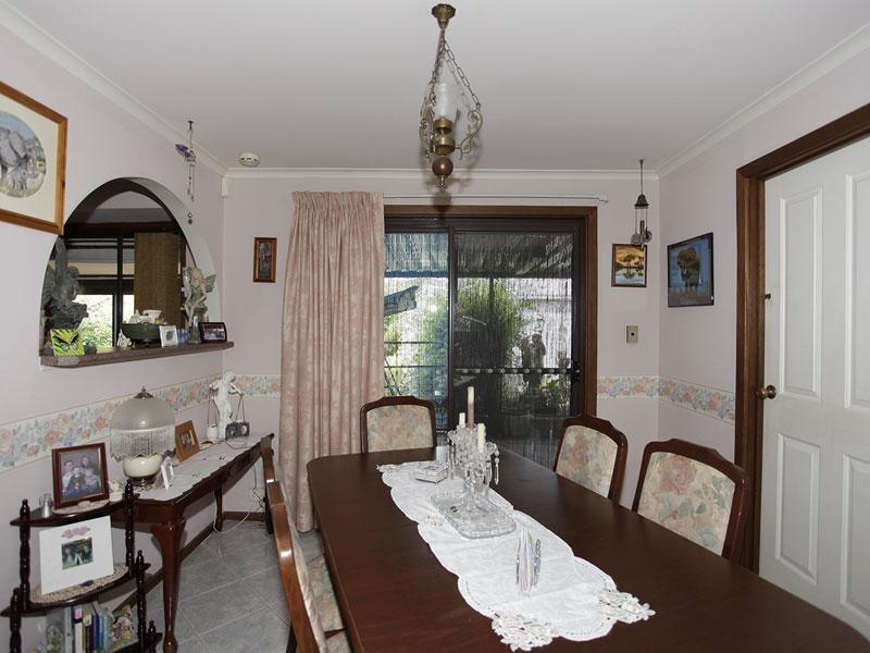 8 Magnolia Road, Reynella SA 5161