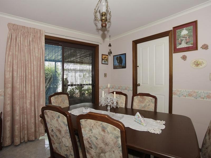 8 Magnolia Road, Reynella SA 5161