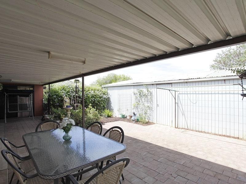 8 Magnolia Road, Reynella SA 5161