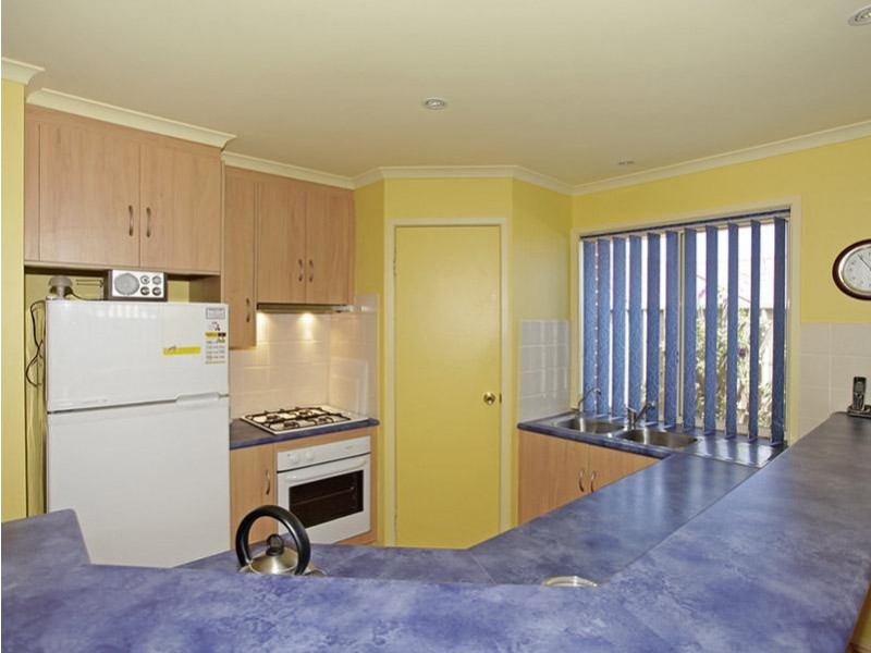 44 Tobin Crescent, Woodcroft SA 5162