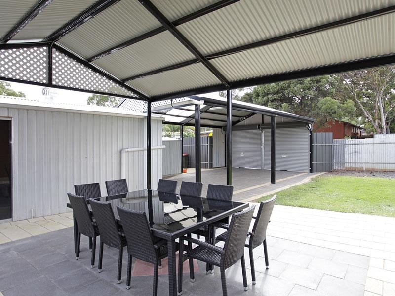 13 Fairview Grove, Hackham West SA 5163