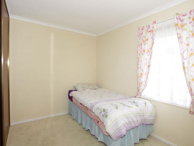 13 Fairview Grove, Hackham West SA 5163