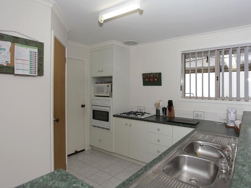 18 Berenwode Circuit, Morphett Vale SA 5162