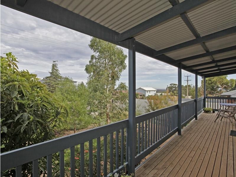 32 Stirling Avenue, Sellicks Beach SA 5174