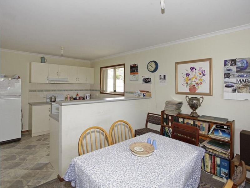 32 Stirling Avenue, Sellicks Beach SA 5174