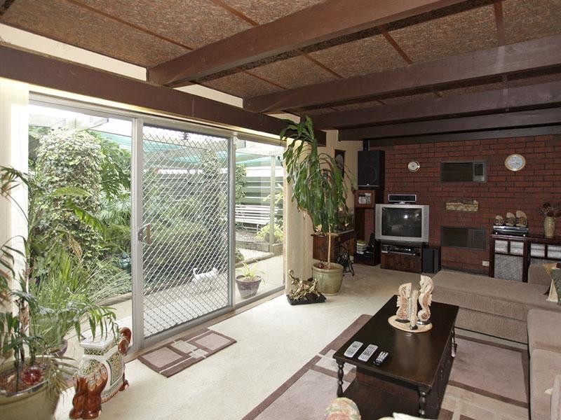 11 Moorong Road, O’sullivan Beach SA 5166