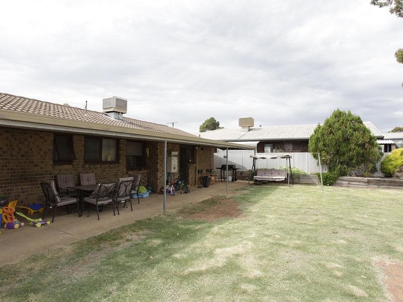 24 William Road, Reynella SA 5161