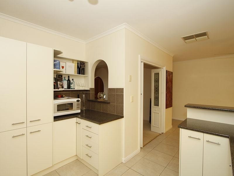 3 Evelyn Sturt Drive, Willunga SA 5172