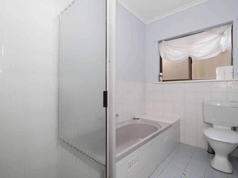 3 Evelyn Sturt Drive, Willunga SA 5172