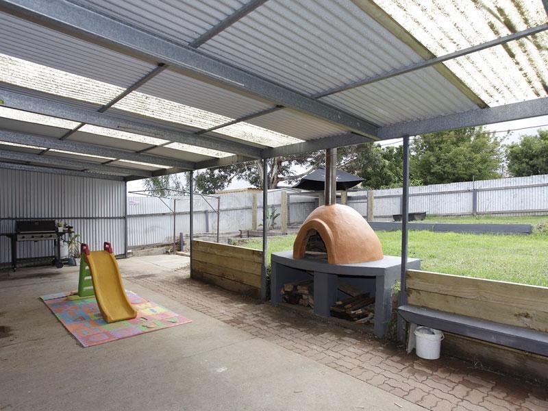 46 Trelawney Crescent, Huntfield Heights SA 5163